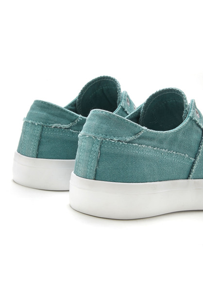 Slip-On Sneaker