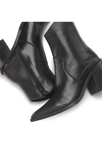 Stiefelette