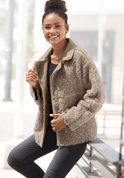 Fellimitatjacke