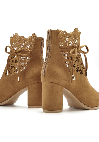 High-Heel-Stiefelette