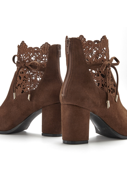 High-Heel-Stiefelette