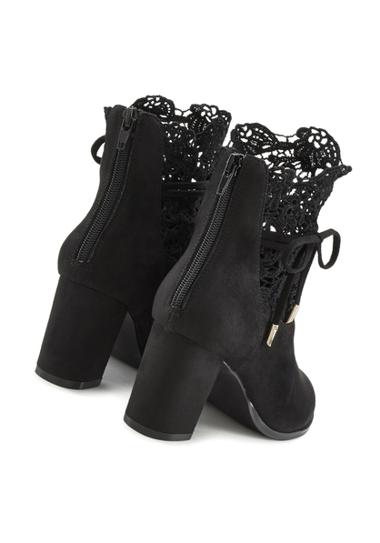 High-Heel-Stiefelette