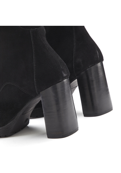 High-Heel-Stiefelette