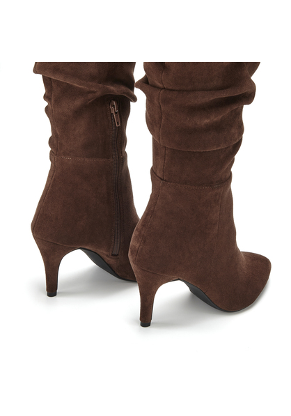 Reißverschlussstiefel