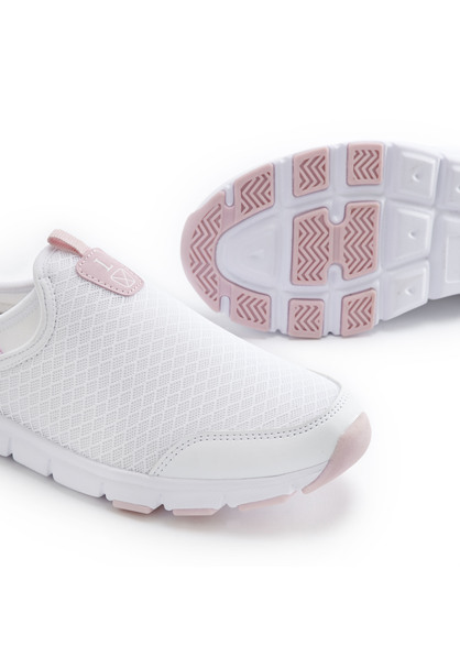 Slip-On Sneaker