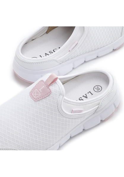 Slip-On Sneaker