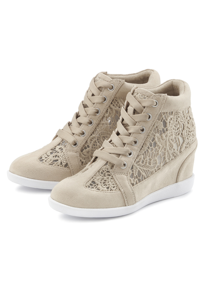 Sneaker