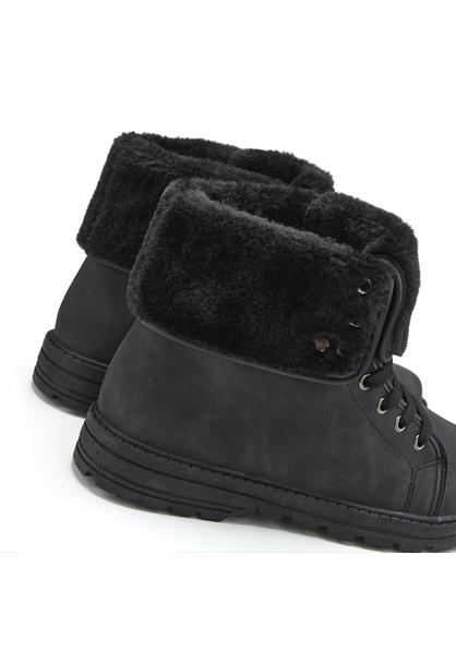 Stiefelette