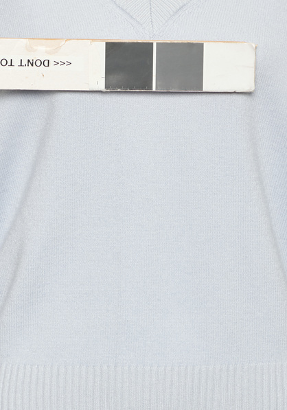 V-Ausschnitt-Pullover