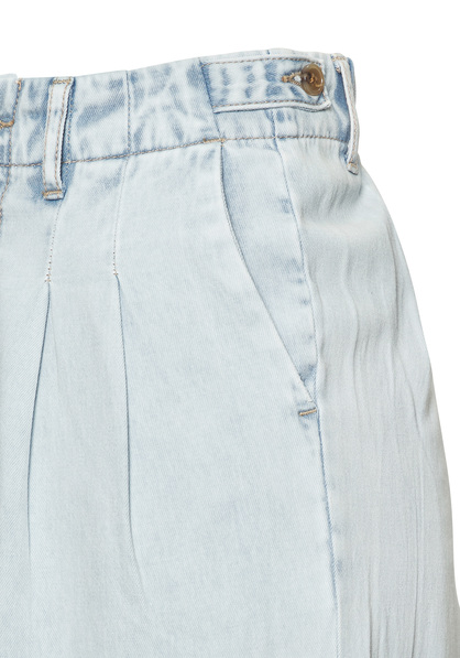Weite Jeans