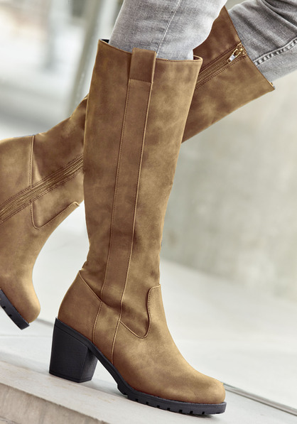 Weitschaftstiefel