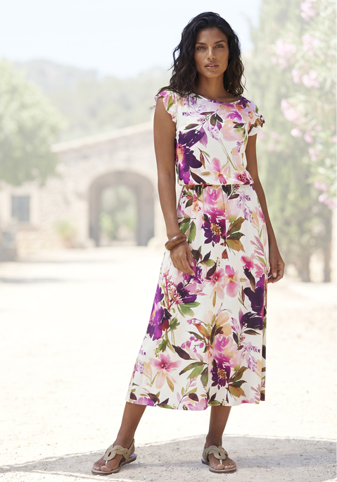 Bild: Jerseykleid von Beachtime by Lascana: Midi-Strandkleid. Mit rundem Ausschnitt sowie Schlitz mit Knopf im Nacken. Kurze Flügelärmelchen und geraffte Taille. Figurumschmeichelnde Schnittführung  mit ausgestelltem Rockteil. Weich fließende Qualität aus 100% Viskose.