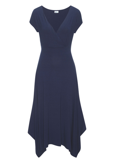 Bild: Jerseykleid von Beachtime: Unifarbenes Sommerkleid von Beachtime. Überlappender V-Ausschnitt. Weit schwingender Rock in Zipfelform mit fixierten Bändern zum Binden. Breiter Einsatz unter der Brust. Rocklänge ca. 72 cm.  Aus 95% Viskose, 5% Elasthan.