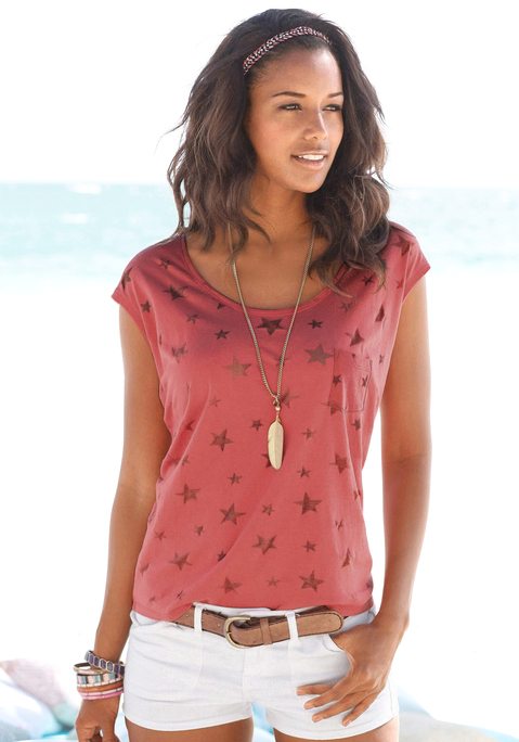 Bild: Kurzarmshirt von Beachtime: 2er-Pack Shirts mit Sternenmuster von Beachtime. Leicht transparentes Ausbrenner-Material. Mit einem etwas längeren und gerundeten Saum hinten und geradem Saum vorn. Aus einer herrlich weich fließenden Qualität.
