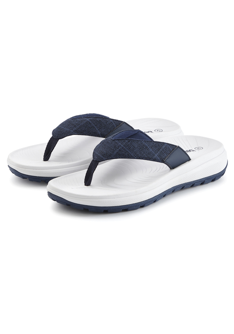 Bild: Pantolette von Beachtime: VEGAN. Mit wasserabweisender Sohle. Hervorragend geeignet für Strand und Pool. Obermaterial und Futter aus Textil. Decksohle und Laufsohle aus Synthetik.