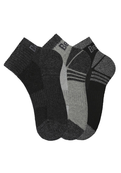 Bild: Kurzsocken von Bench.: Komfortable Kurzsocken von Bench im 3er-Pack. Temperaturausgleichende Piquéstruktur. Perfekte Passform dank elastischem Bündchen und Mittelfußgummi. Weich gepolsterte Sohle für Gehkomfort. Gemacht für Freizeit und Training. Hautsympathischer Baumwollmix.