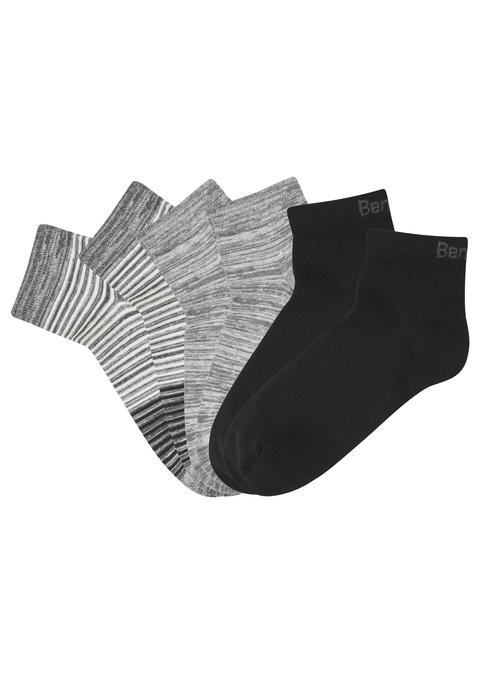 Bild: Kurzsocken von Bench.: Weiche Kurzsocken im 6er-Pack von Bench in drei unterschiedlichen Designs: unifarben, gestreift, meliert. An Ferse und Spitze verstärkt. Aus einer elastischen Baumwollmischung.