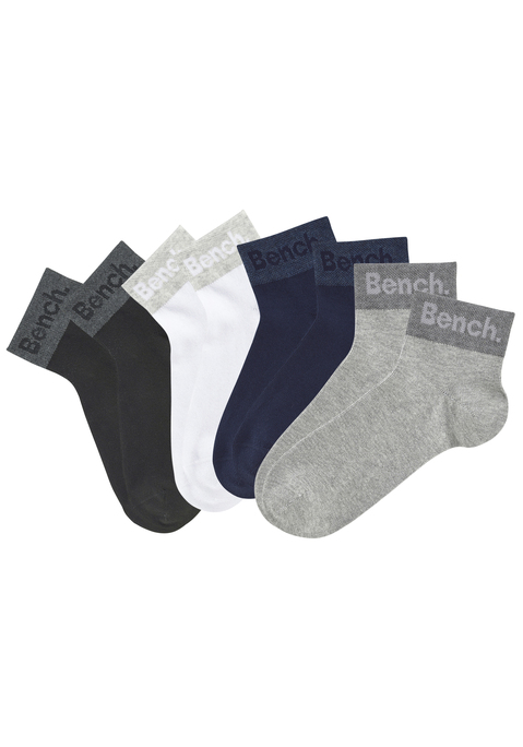 Bild: Kurzsocken von Bench.: Logodruck am Schaft. Aus 78% Baumwolle, 21% Polyamid, 1% Elasthan. Kurzsocken enden in Knöchelhöhe. Sehr gut geeignet für Sneaker und Sportschuhe.