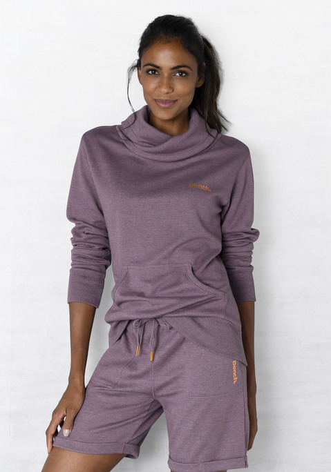 Bild: Longsweatshirt von Bench. Loungewear: Loungesweatshirt von Bench mit Kängurutasche. Kleines kupferfarbenem Logodruck.  Weiche, leicht melierte Qualität   aus 60% Baumwolle (Cotton made in Africa), 40% Polyester. Beige meliert: Aus  90% Baumwolle (Cotton made in Africa), 10% Polyester.
