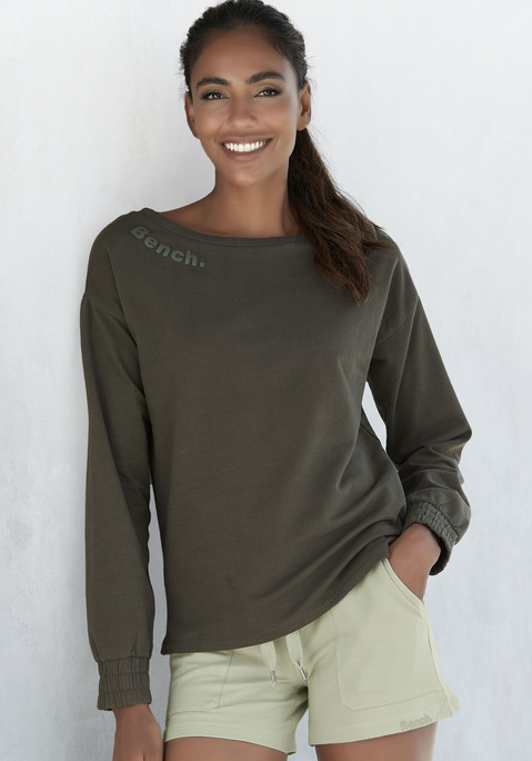 Bild: Sweatshirt von Bench. Loungewear: Modisches Sweatshirt von Bench. Ton-in-Ton-Logodruck und bequem weiter Rundhalsausschnitt. Geraffte Ärmelbündchen. Sehr gut kombinierbarer Freizeitlook. Aus weicher, angerauter und elastischer Baumwolle.