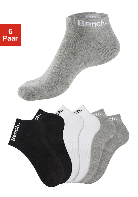 Bild: Sportsocken von Bench.: Aus 80% Baumwolle, 18% Polyamid, 2% Elasthan