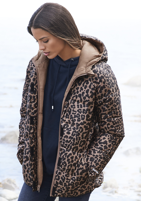 Wendejacke von BENCH. in leo-gemustert-camelfarben