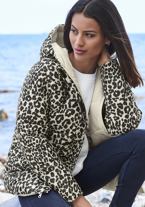 Wendejacke von BENCH. in leo