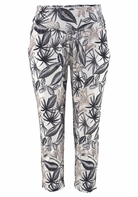 Bild: Jerseyhose von Buffalo: 7/8-Hose von Buffalo mit Alloverdruck, jedes Teil ein Unikat. Seitliche Eingrifftaschen und schmal zulaufende Beinform. Innenbeinlänge ca. 60 cm. Aus weichem Viskosejersey.