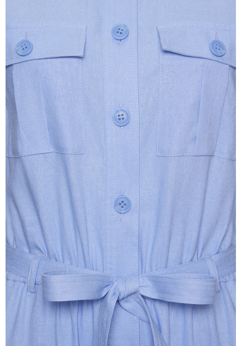 Bild: Overall von Buffalo: Sommerlich leichter Jumpsuit von Buffalo. Integriertes Gummiband und Bindegürtel zum Taillieren. Mit aufgesetzten Brusttaschen. Hose mit weitem Bein und seitlichen Eingrifftaschen. Luftige Webware mit Leinen.