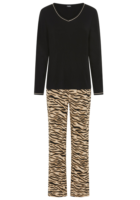 Bild: Pyjama von Buffalo: Pyjama von Buffalo, mit modischen Animalprint. Oberteil mit V-Ausschnitt und Ärmel mit Kontrastpaspel. Hose mit weitem Bein und elastischem Bund. Aus einer weichen Viskosemischung.