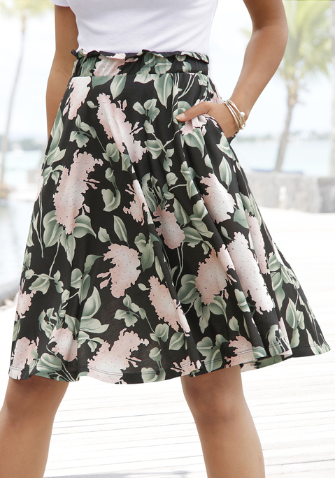 Bild: Sommerrock von Buffalo: Rock von Buffalo im Paperbag-Style mit höherer Taille und Gummizugbund. Allover bedruckt, jedes Teil ein Unikat. Länge ca. 60 cm. Aus 100% Viskose.