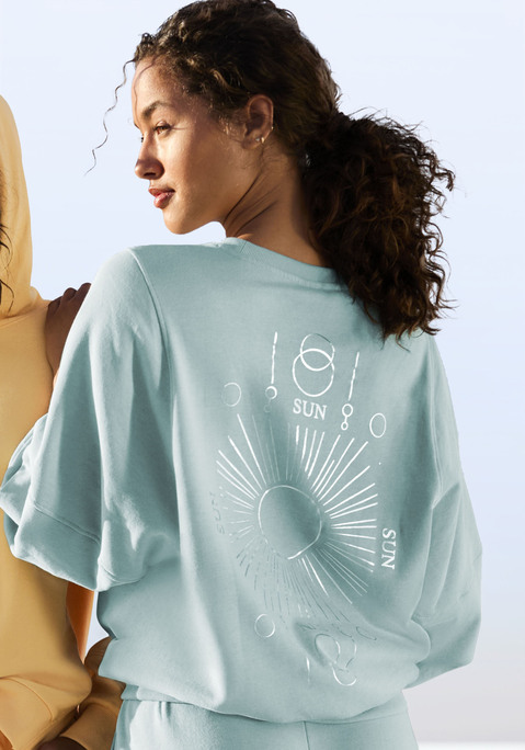 Bild: Sweatshirt von Buffalo: Sweatshirt von Buffalo. Rundhalsausschnitt und Rippbündchen. Extrastark überschnittene Schulternähte. Großer Rücken-Print mit Glanz-Effekt. Lockere Passform. Softe Sweatware.