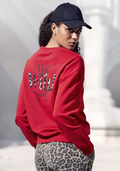 Bild: Sweatshirt von Buffalo: Bequemes Sweatshirt von Buffalo in trendigen Unifarben. Mit aufwendigem Print am Ärmel und Rückenteil. Langarmdesign mit überschnittenen Schultern. Elastische Bündchen am Ärmel und am Saum. Hochwertige Sweatqualität.