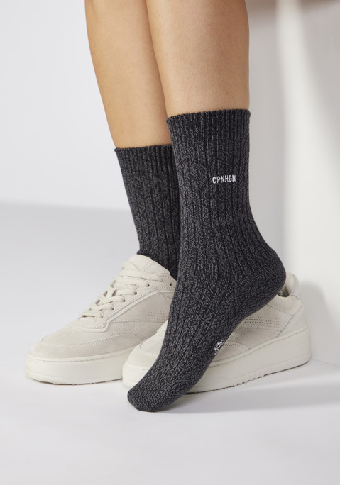 Bild: Basicsocken von Copenhagen Studios: Vielseitige Basicsocken von Copenhagen Studios mit Logostickerei. Verstärkte Ferse und Spitze für eine lange Haltbarkeit. Ideal für den Alltag. Aus elastischer Baumwollmischung für einen angenehmen Tragekomfort.