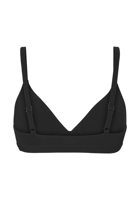 Bild: Bralette von Copenhagen Studios: Tolles Basic: unifarbener Bralette-BH von Copenhagen Studios mit kleinem Logo am Rücken als stilvolles Detail. Verstellbare Träger. Bügelfrei. Sehr weiches, elastisches Material mit recyceltem Polyamid für viel Tragekomfort und eine gute Passform. Cup A/B geeignet
