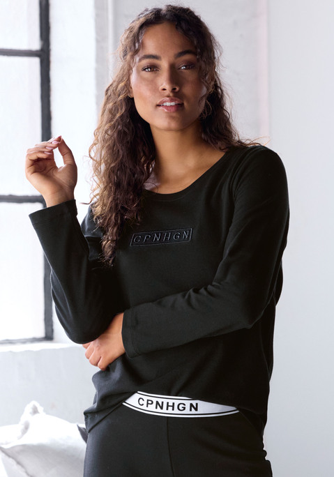 Bild: Langarmshirt von Copenhagen Studios: Gemütliches Schlafshirt von Copenhagen Studios. Lange Ärmel. Rundhalsausschnitt. Angenehme Jerseyqualität.