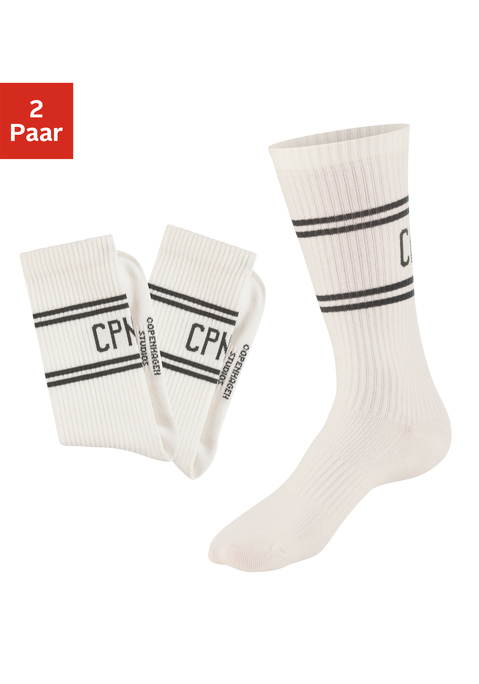 Bild: Langsocken von Copenhagen Studios: Trendige kompakte Tennissocken von Copenhagen Studios im 2er-Pack. Langer, gerippter Schaft für einen guten Halt. Piqué-Struktur unter der Sohle. An Ferse und Fußspitze verstärkt. Trageangenehme Baumwollmischung.