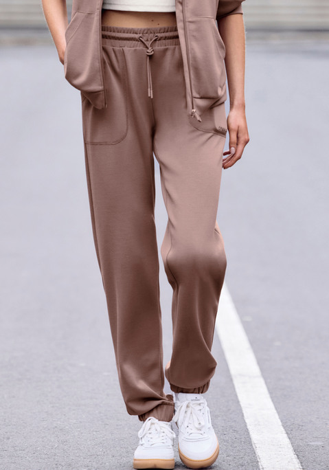 Bild: Loungehose von Copenhagen Studios: CopenhagenAthleisure152