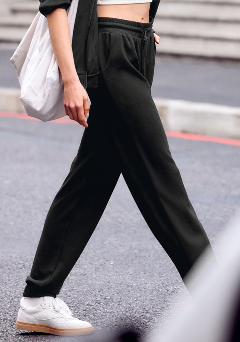 Bild: Loungehose von Copenhagen Studios: CopenhagenAthleisure152