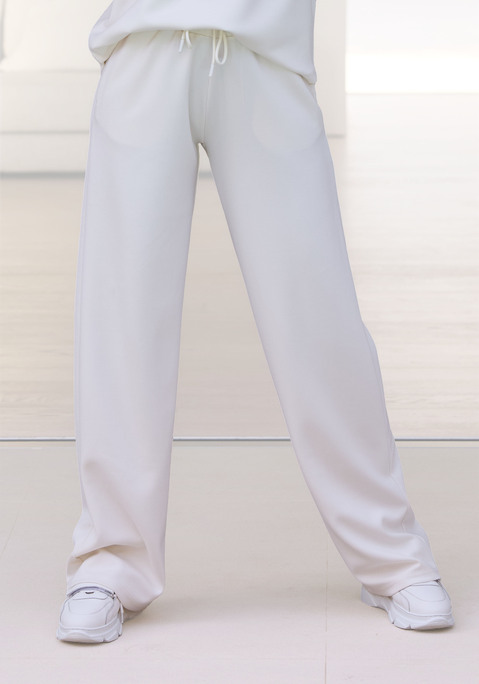 Bild: Loungehose von Copenhagen Studios: CopenhagenAthleisure