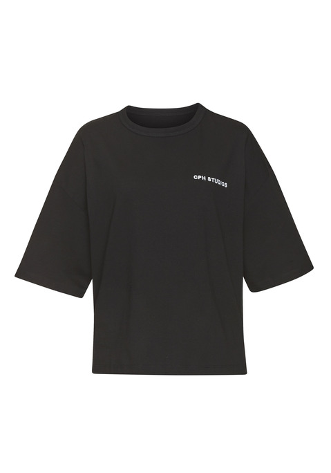 Bild: Oversize-Shirt von Copenhagen Studios: Lässiges T-Shirt von Copenhagen Studio. Im angesagten Oversize-fit. Mit Logostickerei auf der Brust und überschnittenen Schultern. Feste Baumwollqualität.