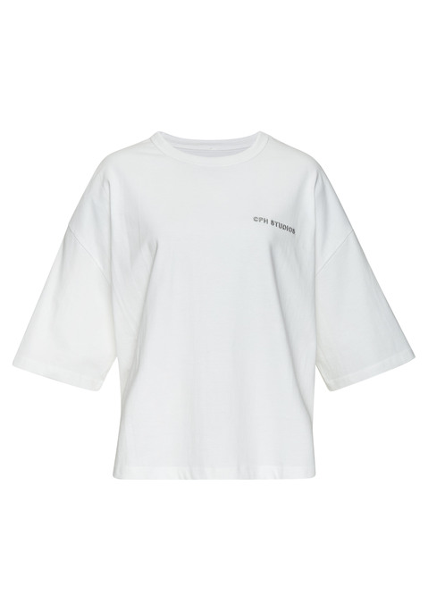 Bild: Oversize-Shirt von Copenhagen Studios: Lässiges T-Shirt von Copenhagen Studio. Im angesagten Oversize-fit. Mit Logostickerei auf der Brust und überschnittenen Schultern. Feste Baumwollqualität.