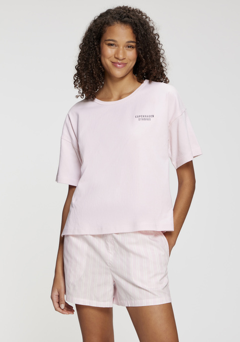 Bild: Pyjamashorts von Copenhagen Studios: Komfortable Schlafshorts von Copenhagen Studios mit geradem Bein. Gummizugbund mit Logopatch. Trageangenehme Webqualität aus Baumwolle.