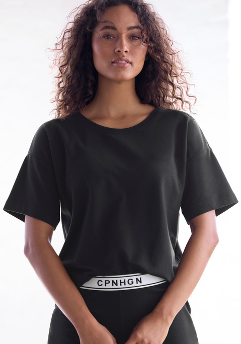 Bild: T-Shirt von Copenhagen Studios: Kuscheliges Schlafshirt von Copenhagen Studios. Kurze Ärmel mit überschnittenen Schultern. Rundhalsausschnitt. Angenehme Jerseyqualität.