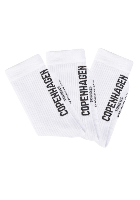 Bild: Tennissocken von Copenhagen Studios: Gerippte Tennissocken von Copenhagen Studios im 3er-Pack. Mit großem Markenlogo und flacher Spitzennaht. Ohne Fußfrottee. Baumwollmischung in hochwertiger Markenqualität.