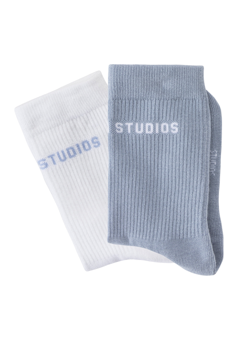 Bild: Tennissocken von Copenhagen Studios: Klassische Tennissocken im 2er-Pack von Copenhagen Studios. Mit eingestricktem Logoschriftzug. An Ferse und Fußspitze verstärkt. Ohne Fußfrottee. Baumwollmischung in hochwertiger Markenqualität.