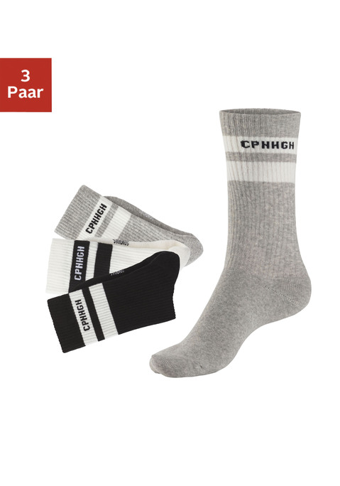 Bild: Tennissocken von Copenhagen Studios: Klassische unifarbene Tennissocke von Copenhagen Studios im 3er-Pack mit sportlichem Streifendesign und Logoschriftzug. Weiches, hochwertiges Vollfrottee für zusätzlichen Komfort.