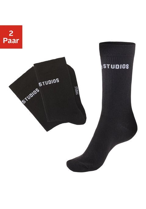 Bild: Tennissocken von Copenhagen Studios: Klassische Tennissocken im 2er-Pack von Copenhagen Studios. Mit eingestricktem Logoschriftzug. An Ferse und Fußspitze verstärkt. Ohne Fußfrottee. Baumwollmischung in hochwertiger Markenqualität.