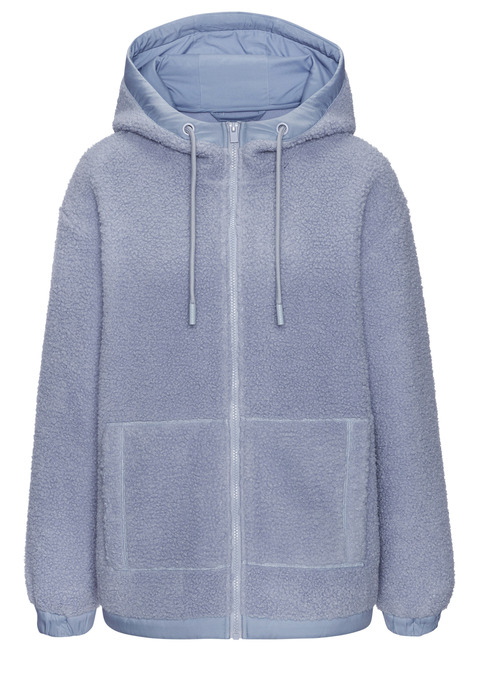Bild: Fleecejacke von Elbsand: Kuschelige Teddyfleecejacke von Elbsand. Mit Kapuze und geteilter Kängurutasche. Große Labelstickerei hinten. Angesetzte Bündchen an Ärmeln und Saum. Markante Teilungsnaht am Rücken. Durchgehender Reißverschluss. Kuschelige Qualität.