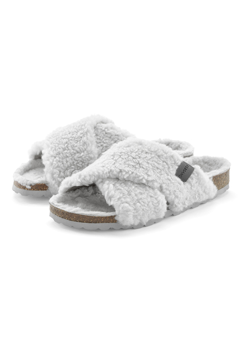 Bild: Hausschuh von Elbsand: Pantolette von ELBSAND. Made in Spain. Obermaterial, Futter, Decksohle und Laufsohle aus Synthetik.